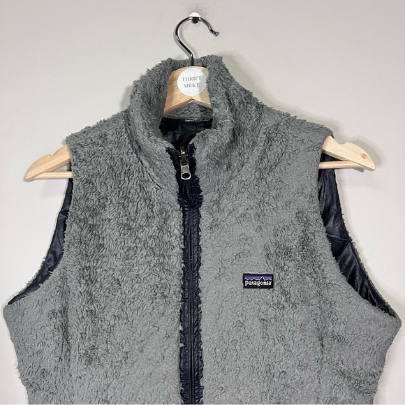 REVERSIBLE Patagonia Vest - Picture 2 of 4